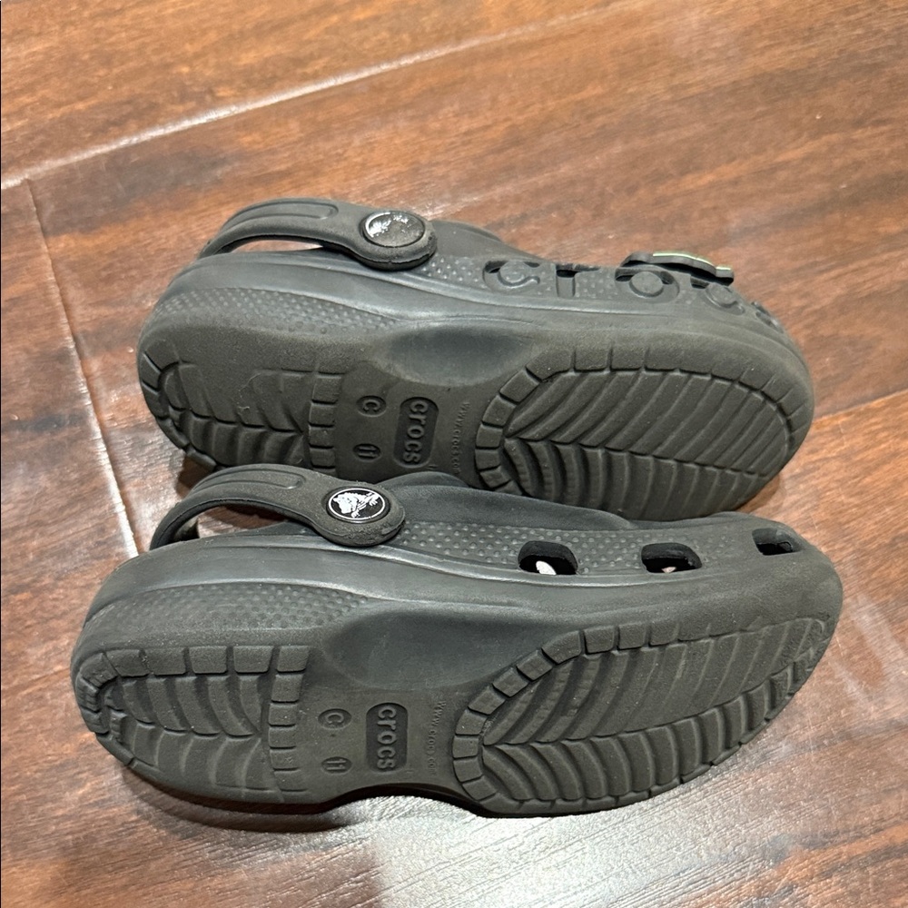 CROCS Kids Black Sandals with Character Charms - Picture 3 of 5
